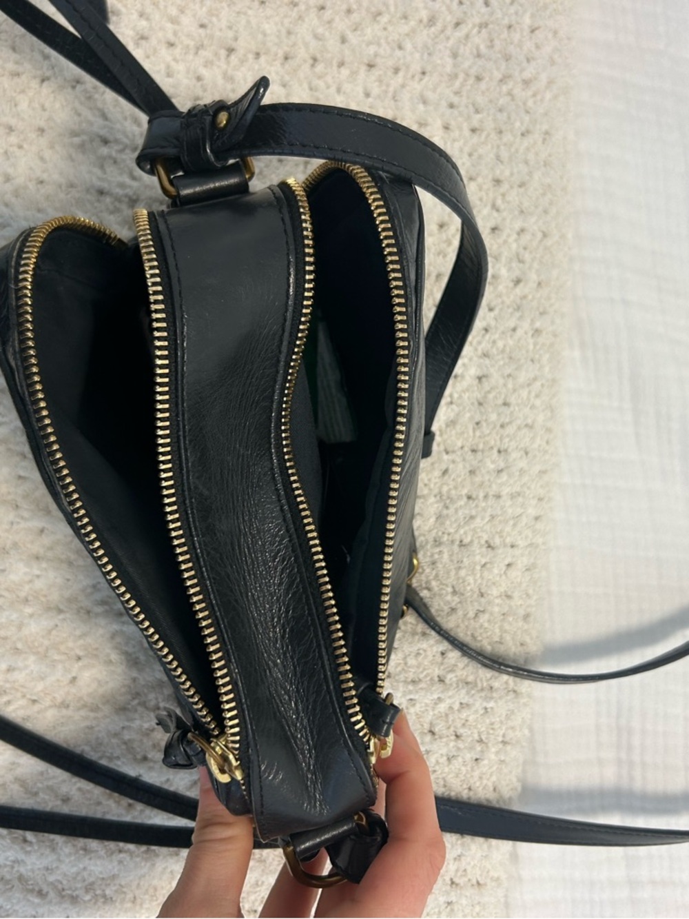 Isabel Marant Black Patent Camera Crossbody with Gold Hardware - Picture 3 of 4